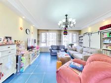 璞悦湾有瞰景高层、小高层。低密度住区。