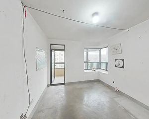 顾村·馨佳园十二街坊·2室·2厅电梯中层视野好!诚意出售