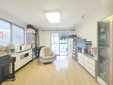 实地勘察 皮夹子 双 双轨换乘 精装修 小区环境好有钥匙