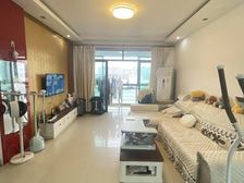 三开间朝南,房间都有飘窗,电梯高楼层视野好