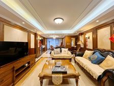 两江新区 龙湖源著北区 四房 豪华装修 出门及石子山体育公园