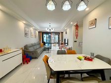 龙湖九里峰景 商品房 双卫 近医院 满二 近地铁 次新房