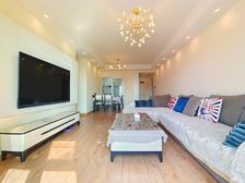 新上 光环旁 住家三房 看上约 工作调动 急售