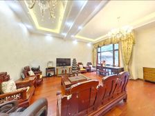 二期双拼,位置好,南进门南花园,看房有钥匙急!