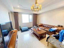 阿尔法新装修两房 房东诚意出售 价格还能谈 感兴趣的直接联系