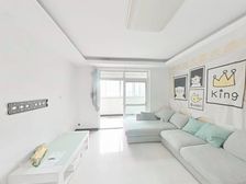 打一模范 小门位置有电梯刚需三房 南北通透 一手动迁