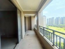 绿地悦城E区房东出国急售,168万还能谈,抓紧来电看房