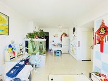 花园小镇 2室2厅1卫 精装修 108万元