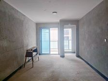 大渡口区 荣安林语春风A区 三房 98万