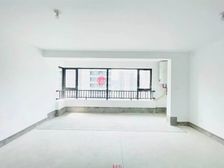 中建星光城市 有车位地下室 近地铁 出行方便 双卫