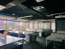 苏州街-海淀黄庄 新中关 知识产权 174㎡ 南向 家具