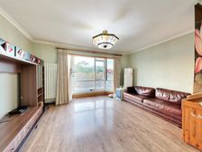 蓝星公寓 4室1厅 南 西 北