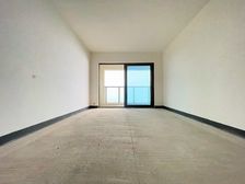 捡耙活急售公园环绕看江好房随时看房还价就卖