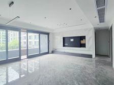 融创 之作 因业主要出国 急卖!板式洋房!次新看房方便!