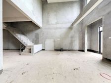 璧山新区府旁边 古道湾公园旁 联排端户 一线看湖