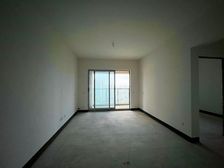 石桥铺 次新小区 环境好 配套成熟 出行方便 急售