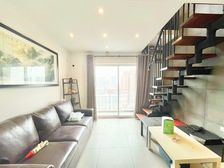 喜欢跃层嘛!石桥铺精装跃层大一房,带高新 ZB!