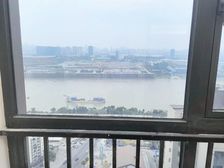 江景资源!南滨路一线江景房精装修三房,下楼就是大型商业和医疗