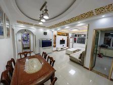 怡然城旁 九中荣盛德贤华府天鸿尚都68万 精装三居老证