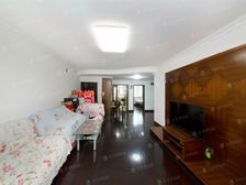 近地铁 大两房 满五 商品住宅 出行方便 购物方便