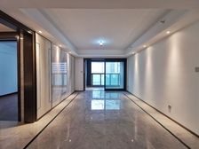 南滨路江景房。长嘉汇两江峯 三房 225万 房源保真!