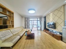 南滨路上大三房 临地铁 近医院 商圈成熟 动静分离 价格可谈