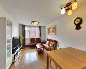 (买房不收中.介费)新都名苑 1室1厅 58.12平