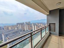 大阳台,精装大三房,视野开阔,带车位