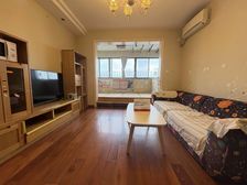 一梯两户 园林社区 送阳台10平 央区位置 无説费 近地铁口