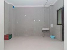 新出景观楼层,毛坯可发挥想象自由装修,房东出国,诚心出手此房