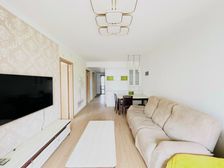 康虹路 南向采光好 大两居 近医院 近地铁 交通便利