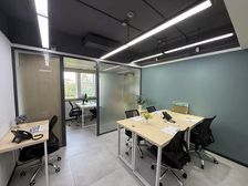 平安金融中心 商场环绕 地铁口 精装时尚风 可注册办证办公