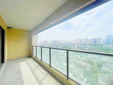 急售照母山 头排看湖 6房大平层 视野开阔 住家安静