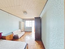 地铁0距离,烫金地段,电梯两房,单价6字头,动迁户看过来!