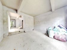 璧山高新区 联排山景别墅 1+1户型 位于小区中庭 可装电梯