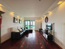 联洋 正南朝向 近医院 出行方便 产权清晰 车位充足 电梯房