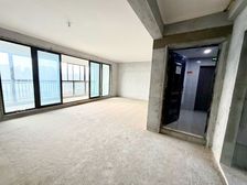 急售 只要63万看江 电梯入户 四房横厅 来看哦 私信