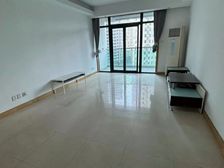 徐家汇中心 小区主力户型3房,业主急需资金周转,附带产权车位