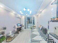 中间精装一室户 近地铁新房 旁边就是广场 生活便利很热闹