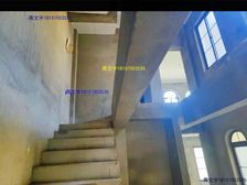 红谷新城东郡联排别墅东端户,实用空间大,,三面采光 读立德