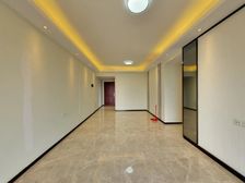 业主诚心出售 全新装修未入住 东南向高楼层