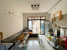 近地铁 交通便利 正规商品房 中间好楼层 精装可拎包入住