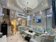 浦东 御沁园别墅 4室2厅 214.53㎡ 1680万