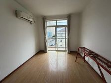 老业主委托,渡假代理,边套全明,南北通两房,步行到地铁站近