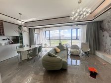 急售 朝阳一线湖景横厅大四房 拎包入住 站小外国语學區 莱电