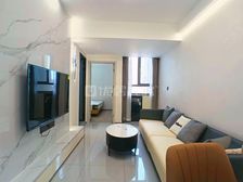 精装 54平 华仁万有广场 2室 电梯房 看房方便 有钥匙