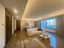 凤天路 华宇城M9四房210万