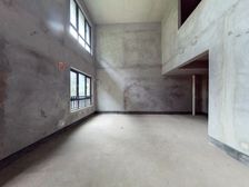 璧山御府新区区政府旁 区法院对面 大花园 叠拼别墅叠下端户