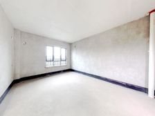 璧山御府新区 区政府旁 区法院对面 别墅叠上 带多个露台