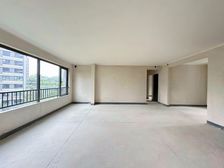 南向采光好 双卫格局 近地铁 次新小区 交通便捷 电梯房